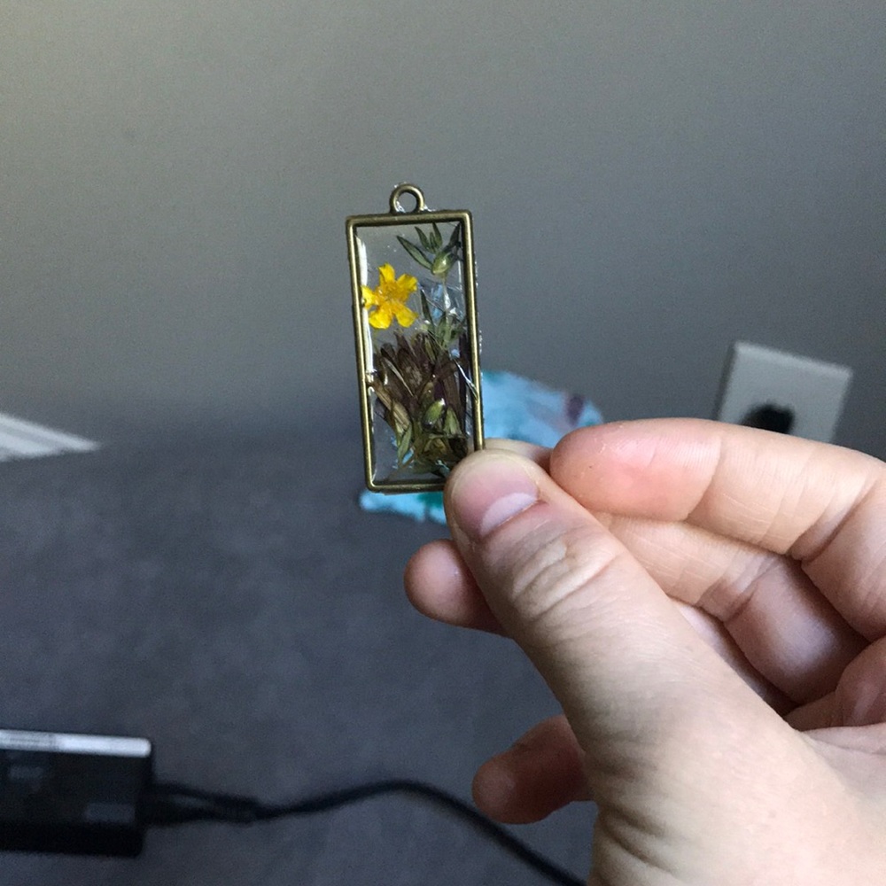 Bronze Flower Pendent